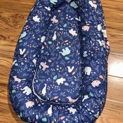 Baby Lounger