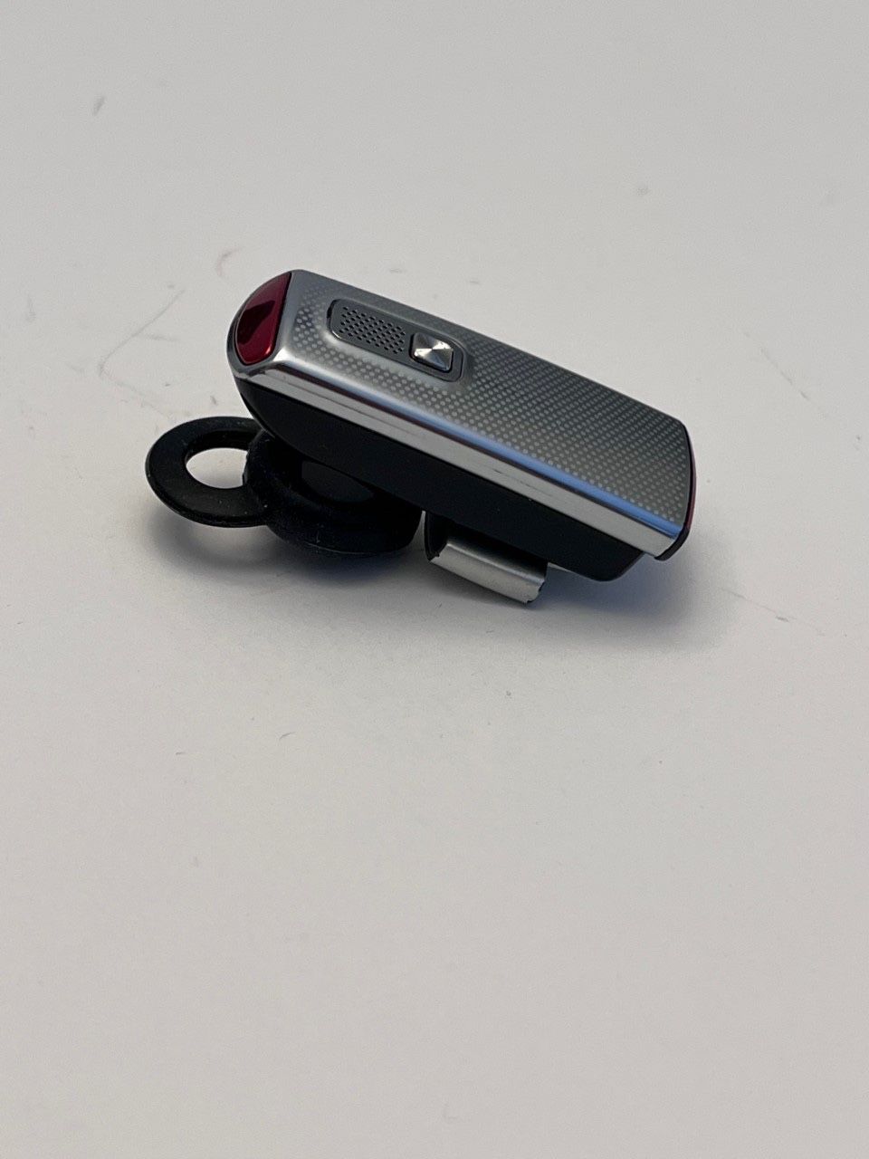 Motorola HZ720 Elite Flip Bluetooth Headset Silver - 89504N