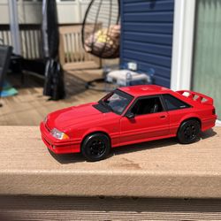 1/24 Scale 1993 Ford Mustang Svt Cobra 