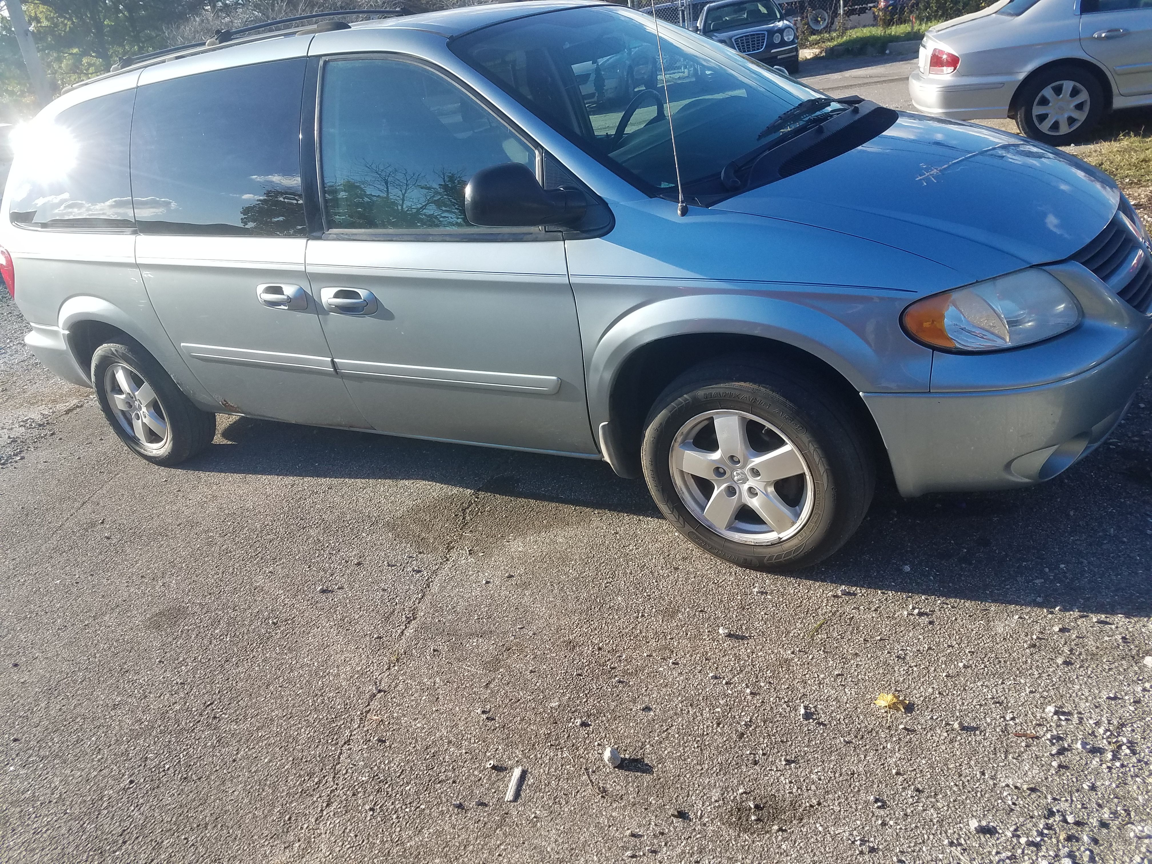 2006 Dodge Grand Caravan