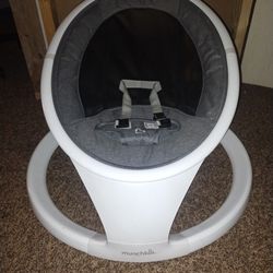 Munchkin Baby Swing