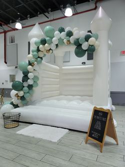 Modern White BOUNCE House 