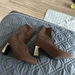 Brown Ankle Boots (8)