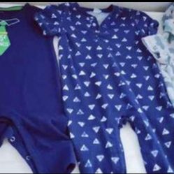 Baby Boys 0/3,3m,3/6m All Never Used Bibs And New Receiving Blankets 