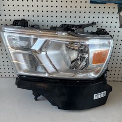  2019-2022 RAM 2500 3500 TRUCK HALOGEN HEADLIGHT LE17E6408