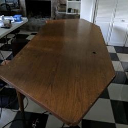 Vintage Stow and Davis MCM Long Executive Locking office Desk Grand Rapids Michigan