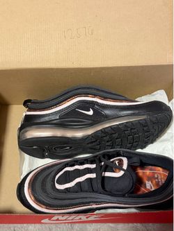 Woman Nike Air Max 97