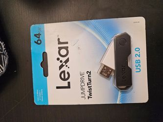 The Lexar JumpDrive TwistTurn2 64GB )