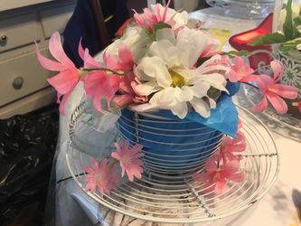 Tea cup planter
