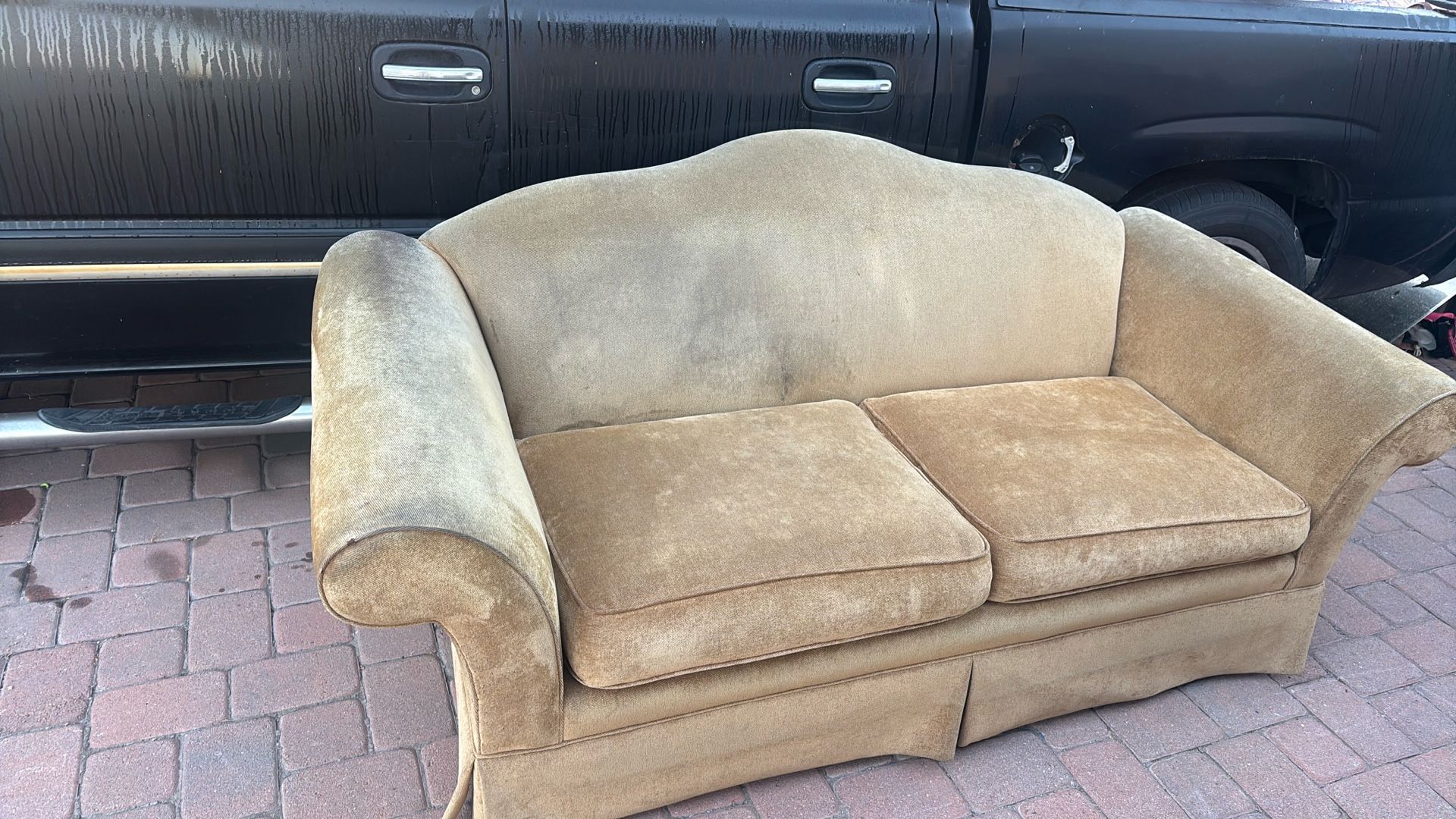 Free Couch