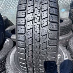 P265/70R17 Goodyear Wrangler