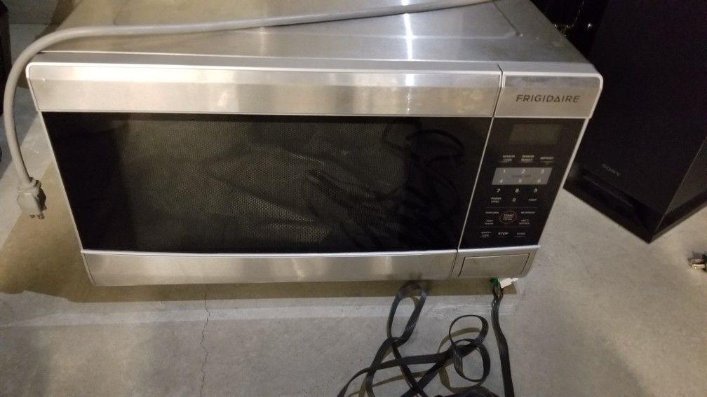 Frigidaire microwave