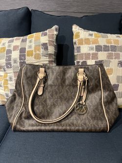 Michale Kors Bag
