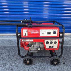 Honda EB5000X Generator 120/240 30a