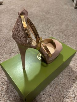 Women’s high heels