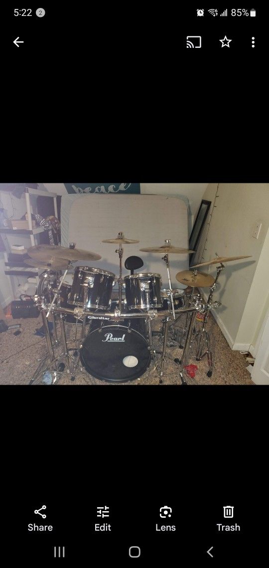 Pearl Export Series With Cases And Gibraltar Set Up And Many, Many Many Extras!!!!!