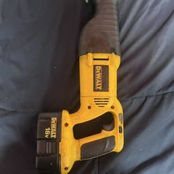 dewalt saw saw 