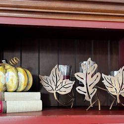 Leaf Candle Holder
