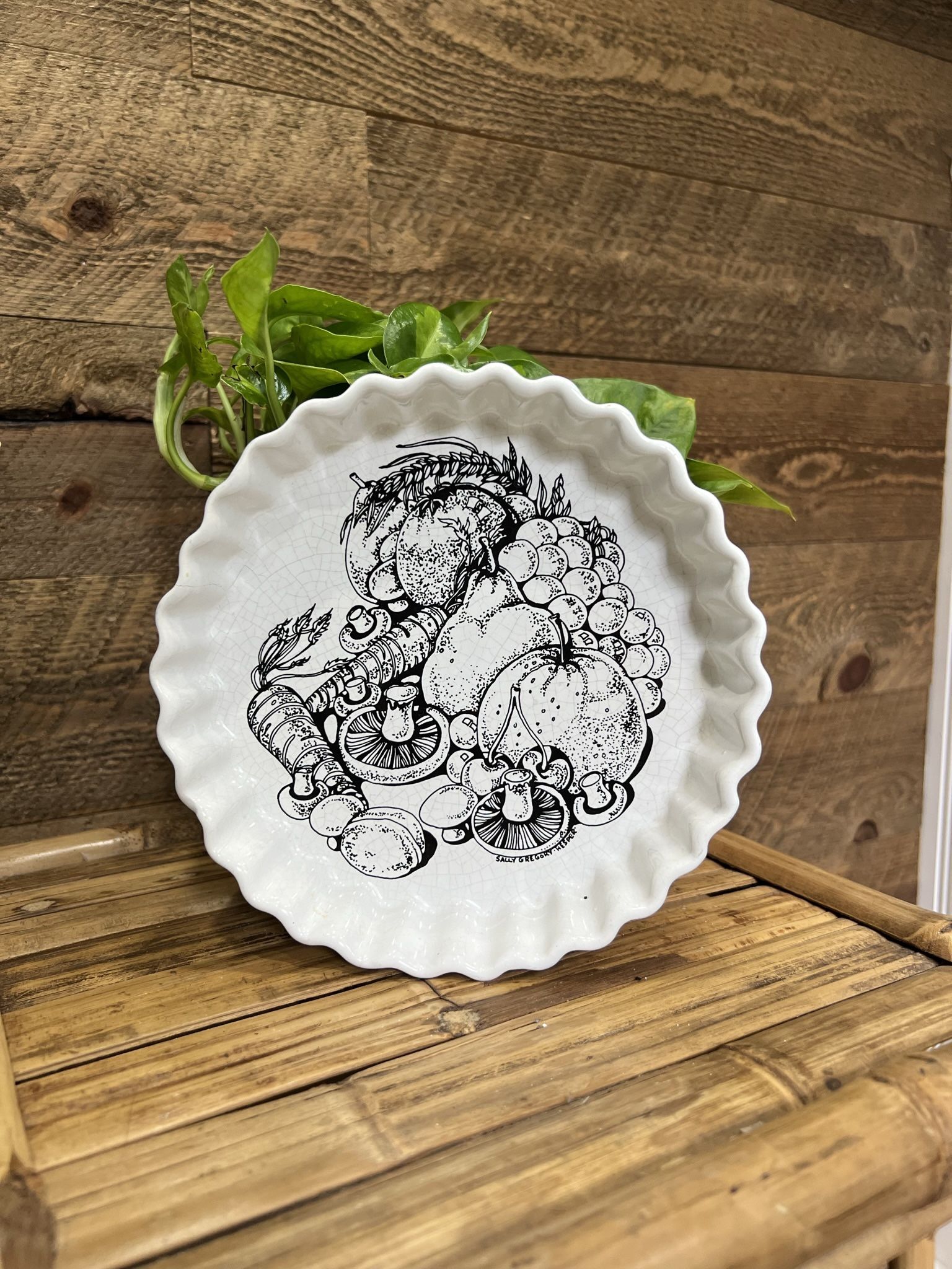 Vintage Sally Gregory Hesper Quiche Plate Dish Black White Mod Mushroom Vegetable Ceramic Art UK MCM