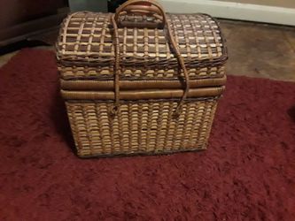 Picnic basket