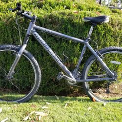 Cannondale F400 Mountain/gravel Bike 26 inch