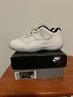 Jordan 11 Legend blue
