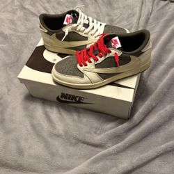 Travis Scott Reverse Mocha Jordan 1 Low 