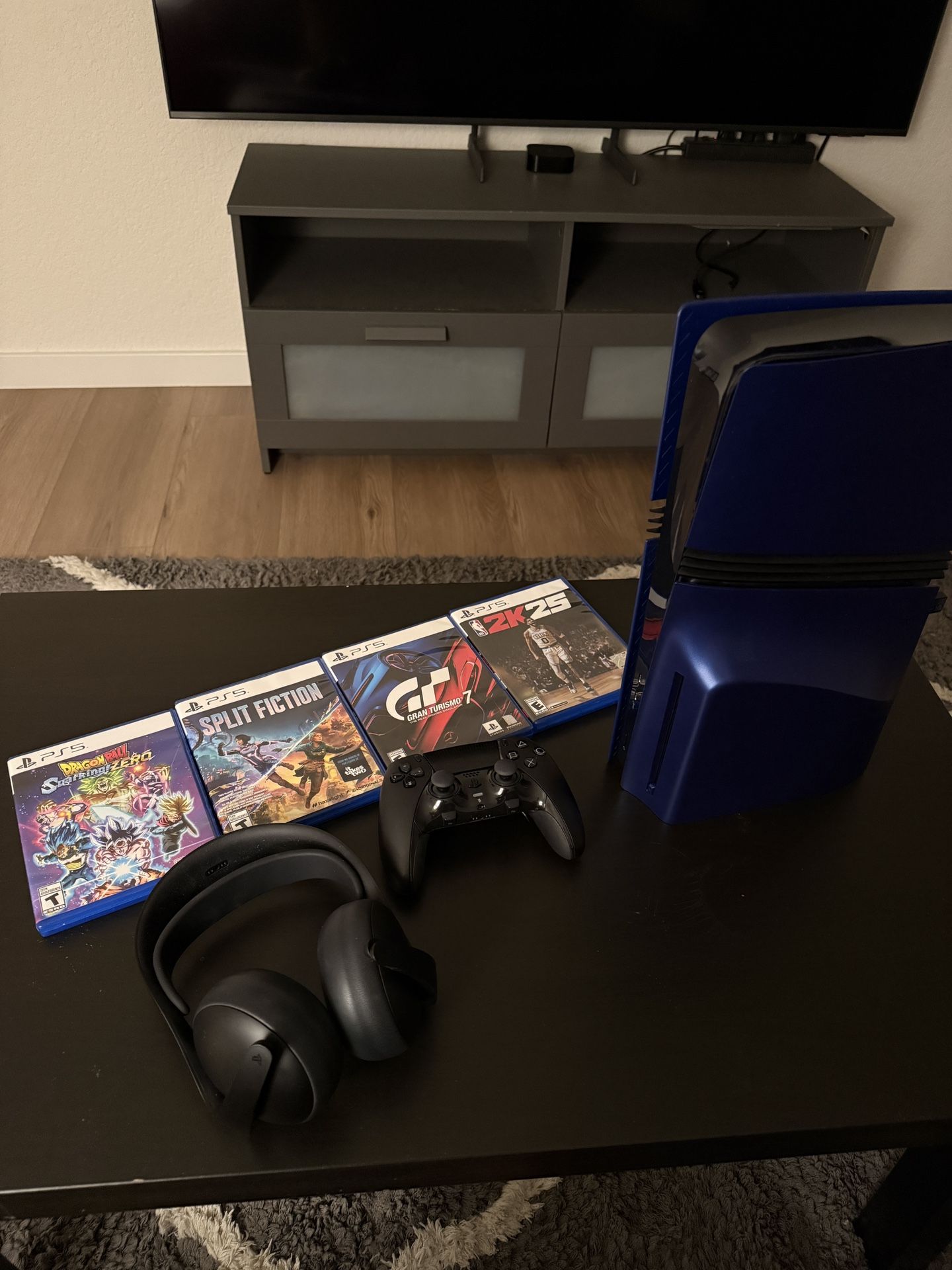 PS5 PRO BUNDLE