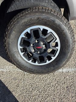 Toyota TRD Wheels 265/70r17 6x5.5