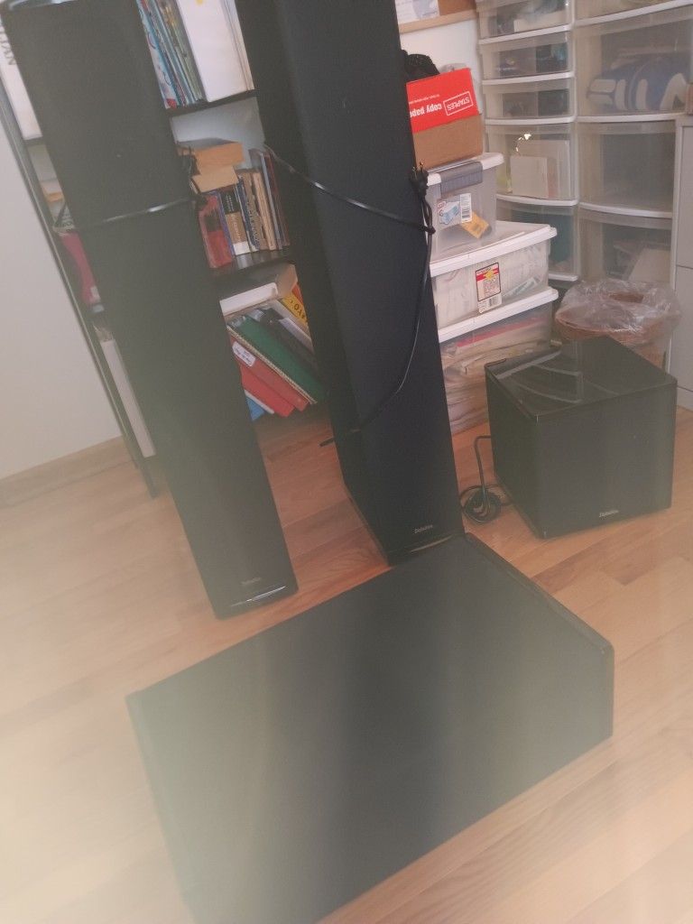 Definitive Technology High-Performance SURROUND SOUND/ TOWERS/RECEIVER/AUDIO System. Sound Is Incredible