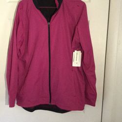 xersion waterproof rain jacket size L
