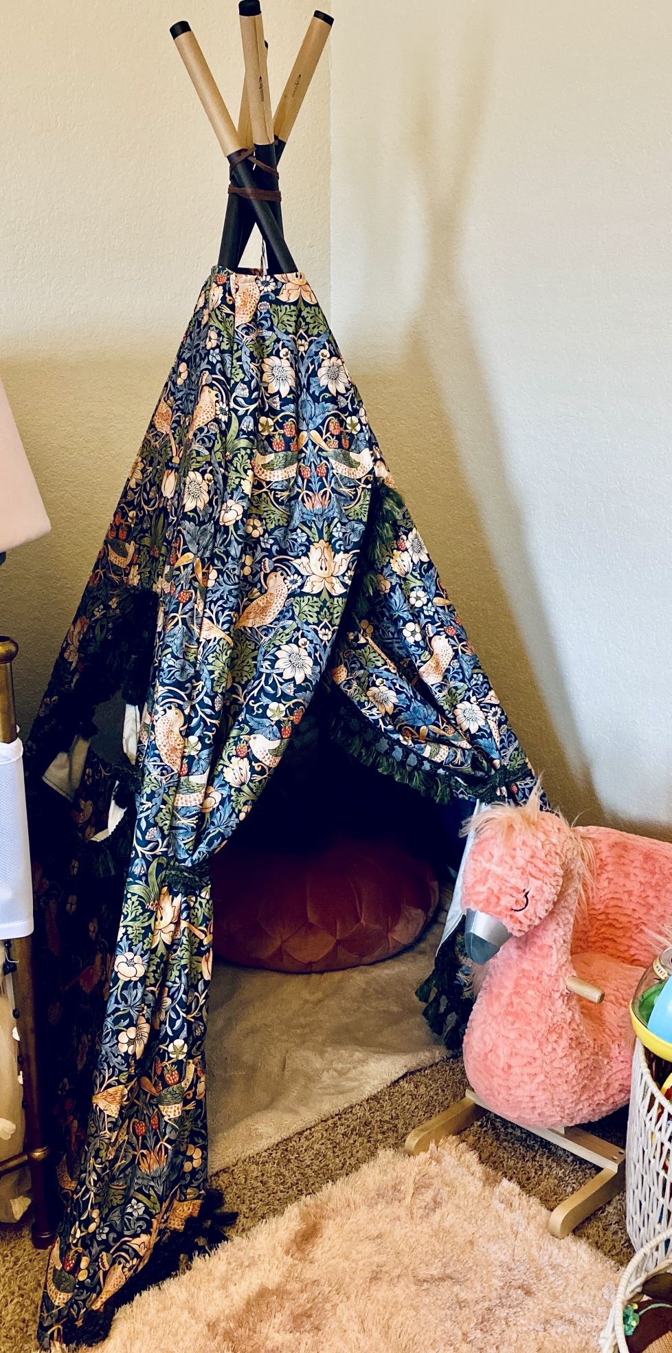 Dockatot x William Morris Tent of Dreams