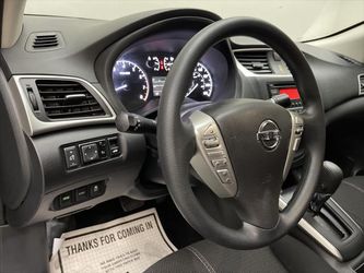 2017 Nissan Sentra Thumbnail