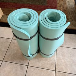2 New Yoga Matts 