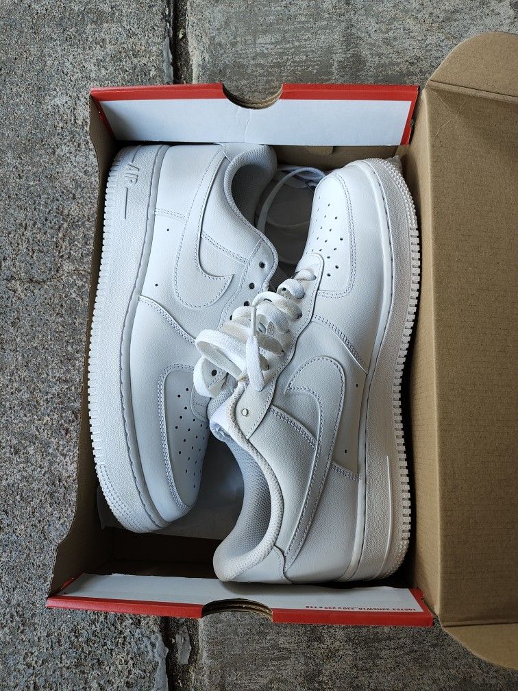 Nike Air Force 1