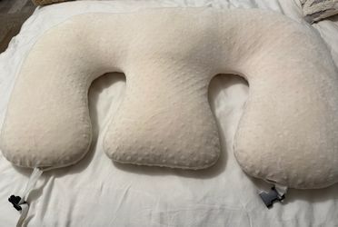 Twin Z Pillow