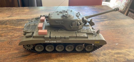 Heng Long Pershing R/C 1/16 Tank