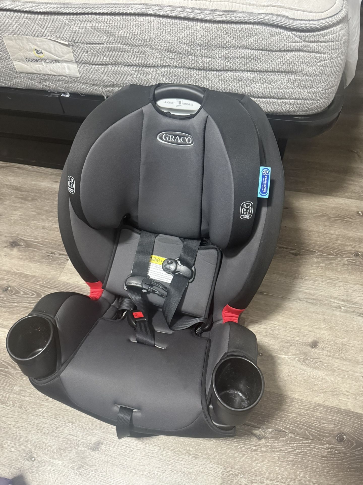 Graco Car Seat!!