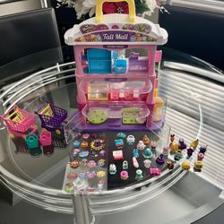 Shopkins Tall Mall Playset with Elevator Plus 30+ Various Shopkins Figurines 