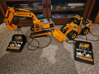 New Bright Caterpillar The Cat 992 Power Loader And The Cat 245 Excavator