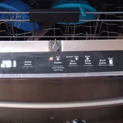 Dishwasher, $250 obo/make offer