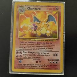 Pokémon TCG Charizard 4/102 Base Set Unlimited (Spanish) Holo *GREAT CONDITION*
