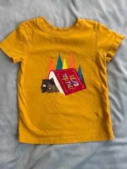 Youth boys 2T read together bear shirt