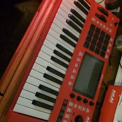 Akai Mpc37 Workstation