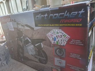 Black Razor MX350 Dirt Rocket 24V Electric Kids Motocross Motorcycle Dirt Bike