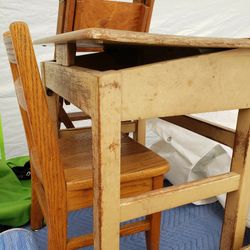 School Desk Vintage 1950's, Kindergarden/ First Grade from University Place, period correct chair