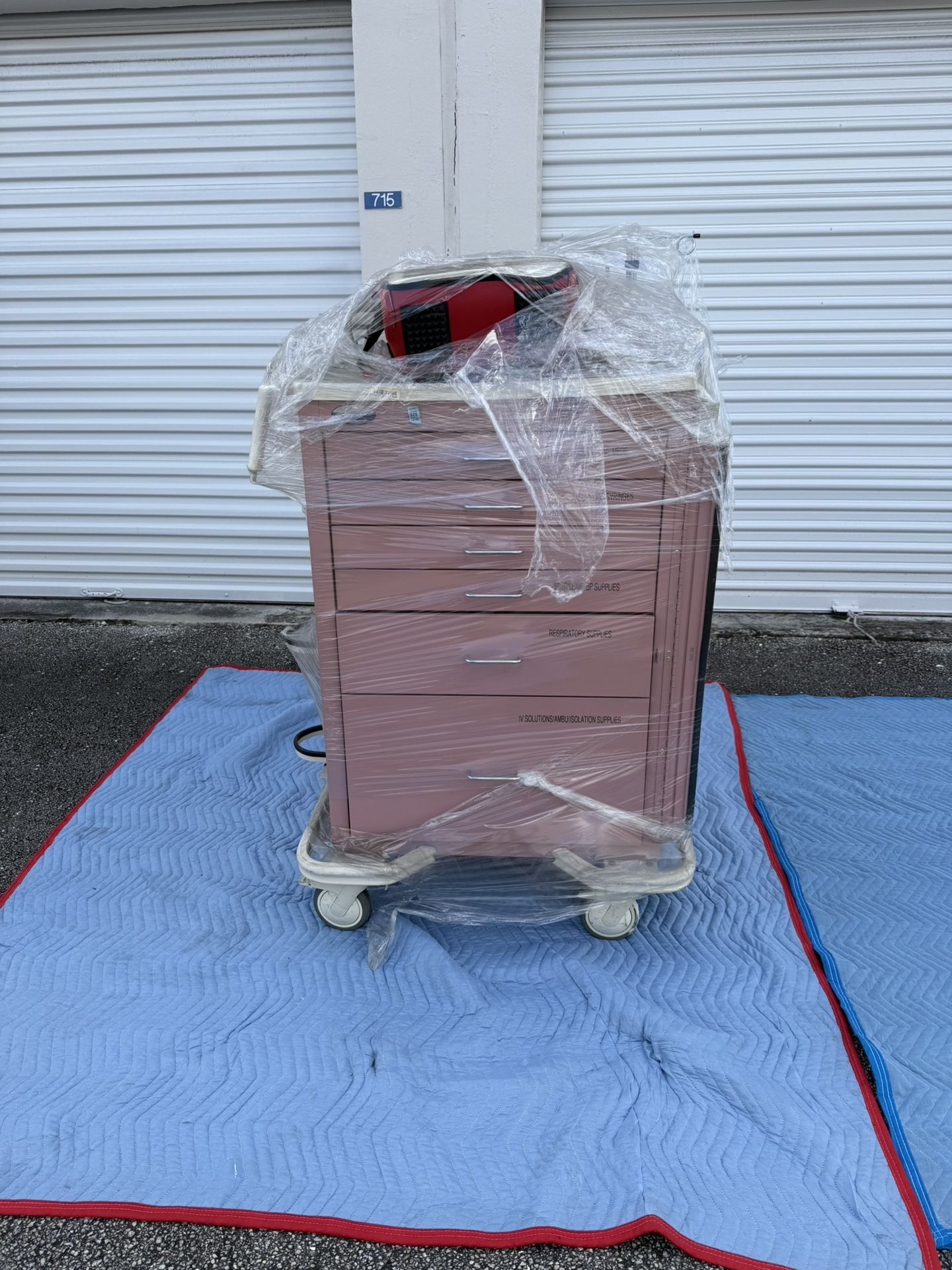 Metro MBP3210TRAUMA Basix Plus Trauma CartMetro, Used Less Than 30 Days