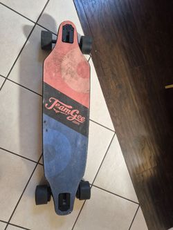 Electric skateboard