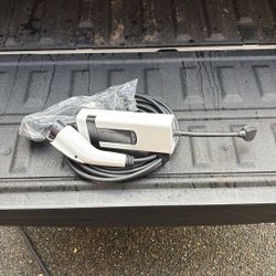 EV charger 110/220 Capable
