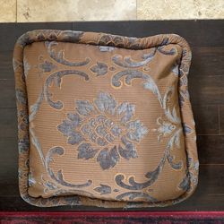 Free Couch Pillow